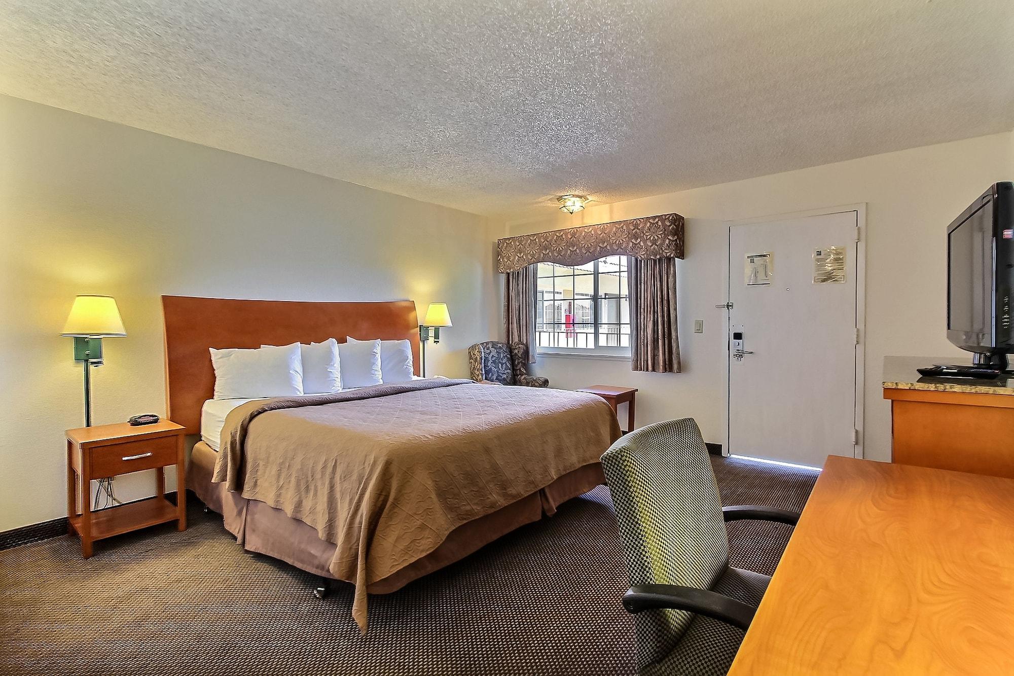 Quality Inn Santa Cruz Exterior photo